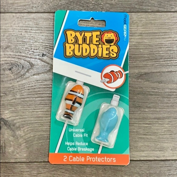 Byte Buddies 2Pk Universal Cable Protector Set NWT - Picture 5 of 5